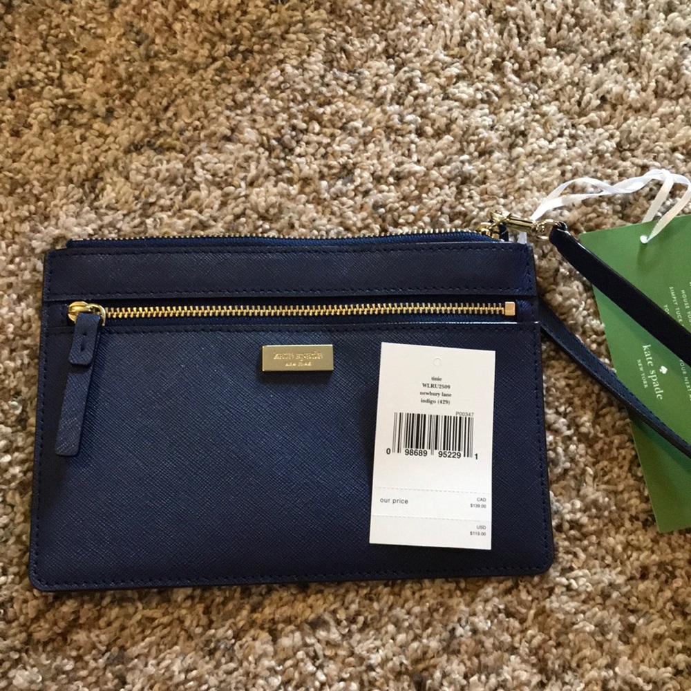 BRAND NEW Kate Spade wristlet